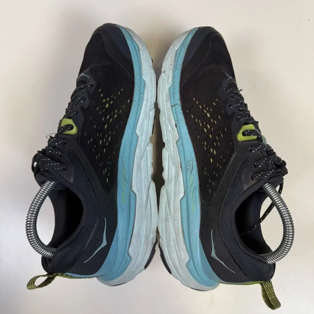 Hoka One One hoka one